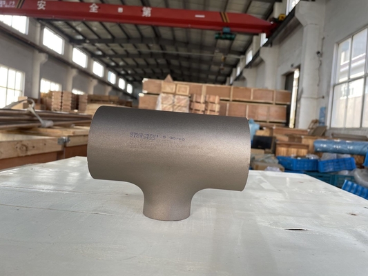 GELIJK T-STUK, SW, 2 „X 1 1/2“ WT=2 MM   20 BARG, het T-stuk van EEMUA 146 SEC.2 ASTM B151 UNS C70600