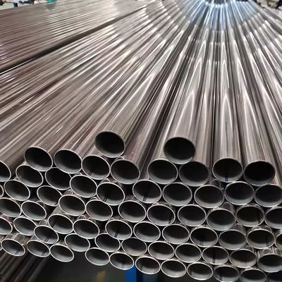 Gepersonaliseerde lengte gegalvaniseerde naadloze stalen buis met gelaste verbinding voor zwaar industrieel gebruik