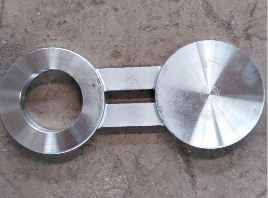 TOBO Titanium Grade 2 Pipe SPO BLD Flanges Legiestaal RF Spectacle Blind Flange