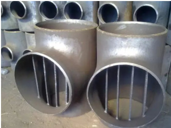Van de uiteindemontage ASME/ANSI B16.9 het Versperde T-stuk ASTM/UNS N06601 8 " x 8“ Sch80