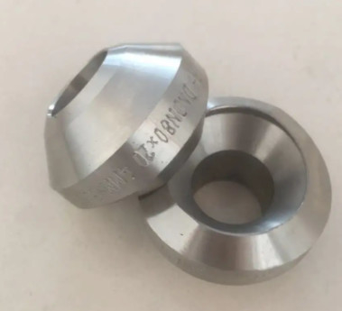Weldolet, Diameter: 30 " x2“, Sch: S-std/s-STD Einden: BW, Materiaal: Smeden-ASTM A105 -.