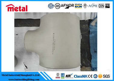 De ronde Naadloze Montage van de de Legeringsc Pijp van het Roestvrij staal Gelijke T-stuk