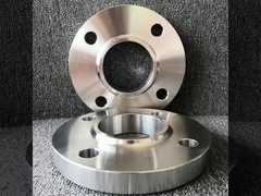 KOOLSTOFSTAALflenzen ASME B16.5 FLANGE_WN A105_GRII 3“ 7,62 150RF